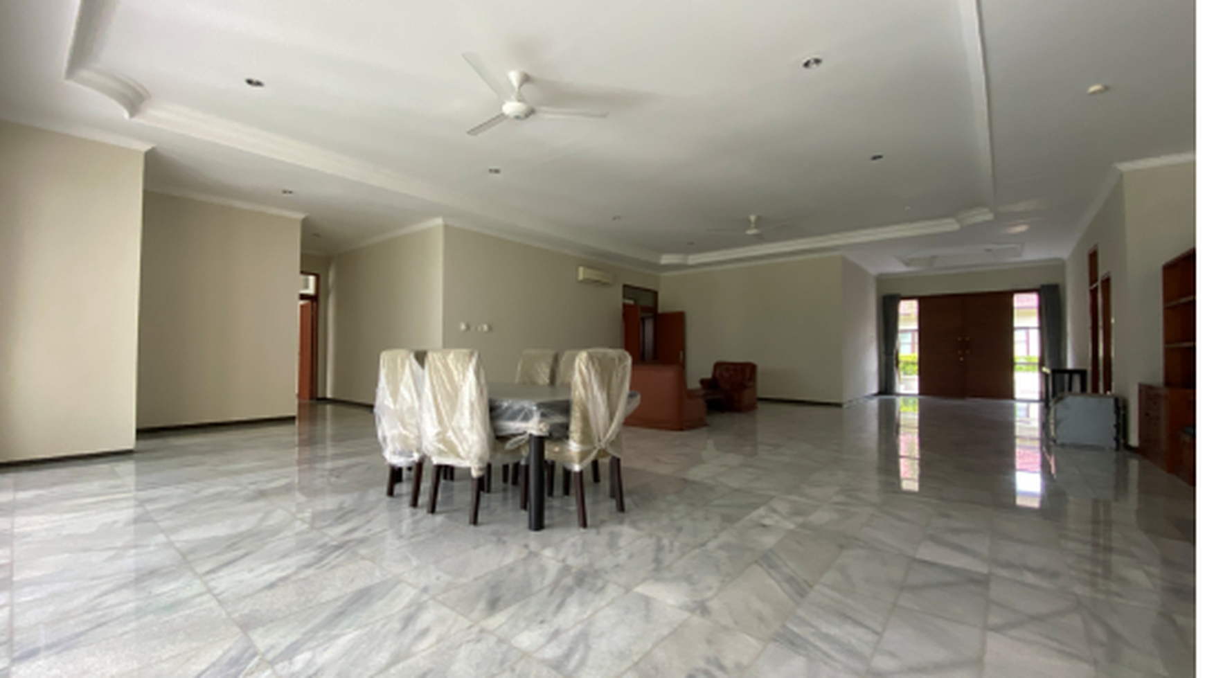 Rumah Hitung Tanah Area Cipete