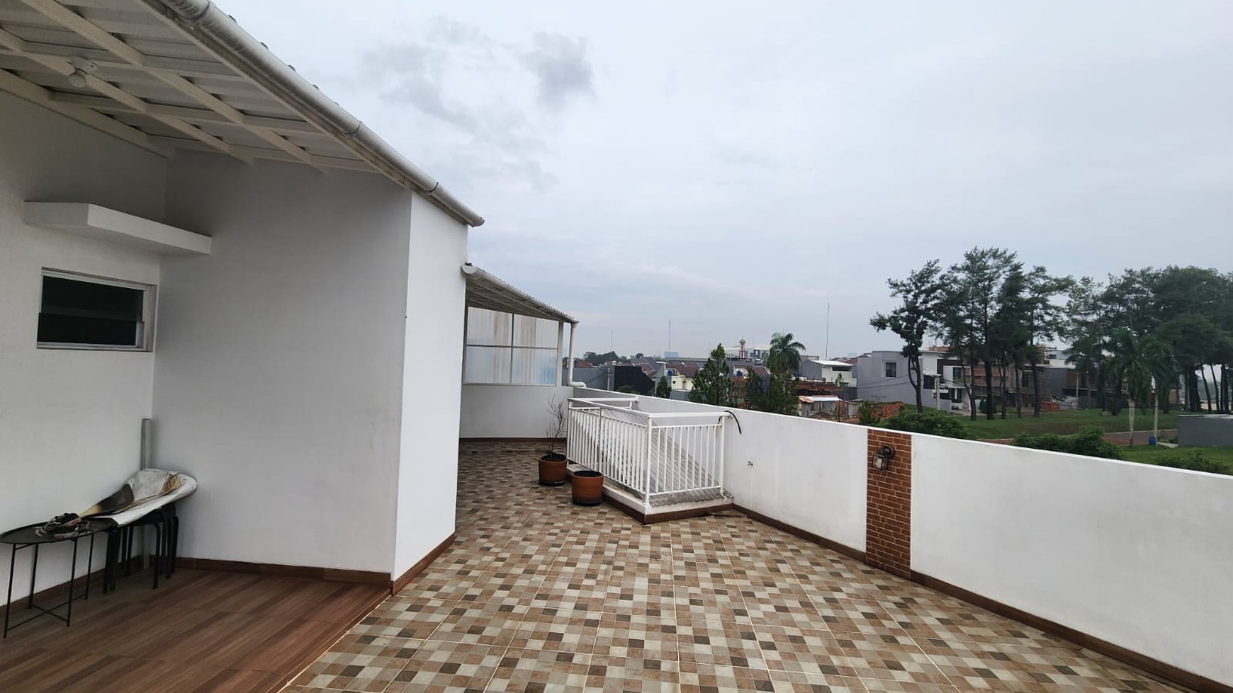 Rumah Hitung Tanah Area Cipete