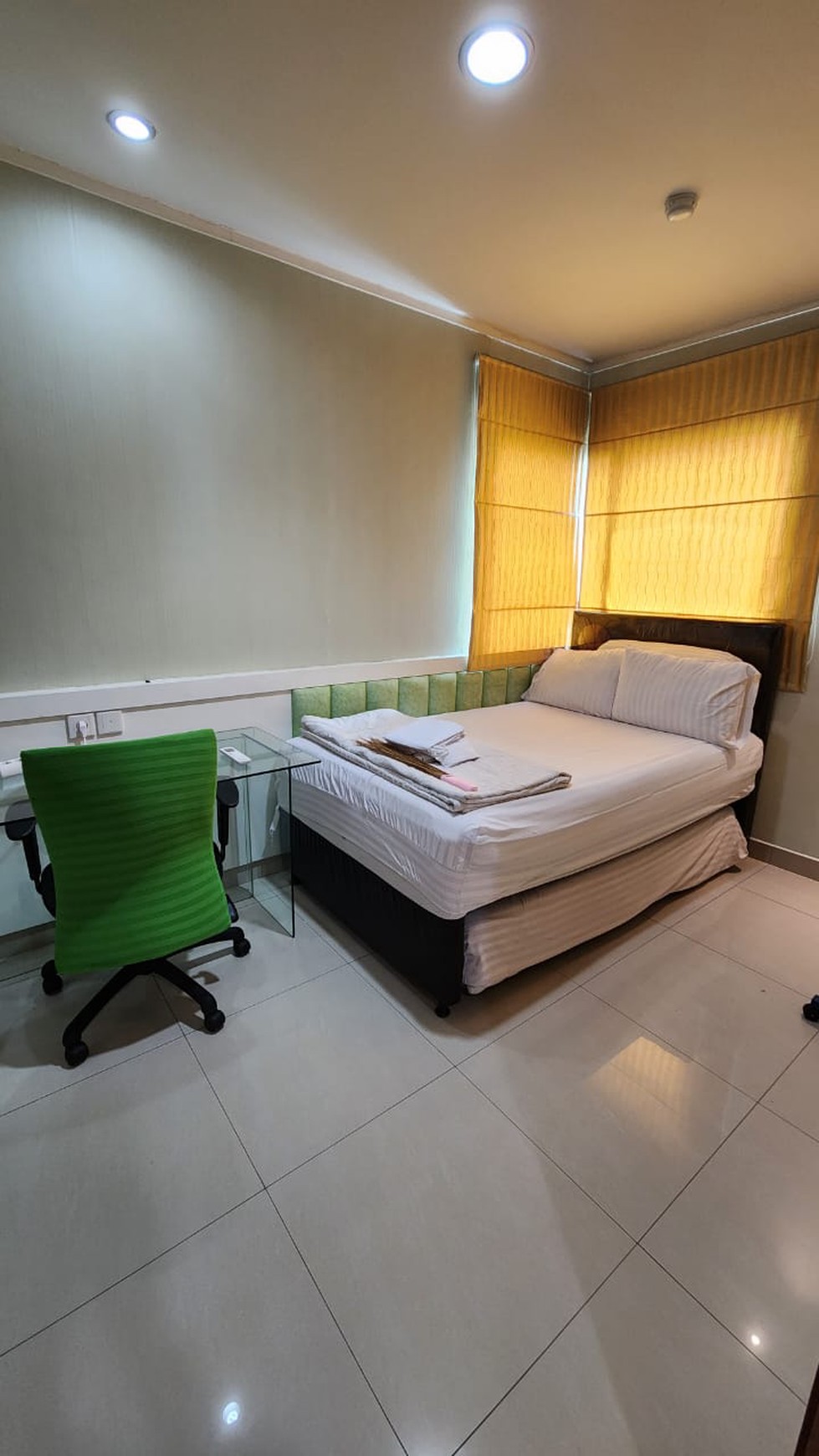 Disewakan Apartemen Sahid Sudirman Residence, Full Furnished, 2Bedrooms