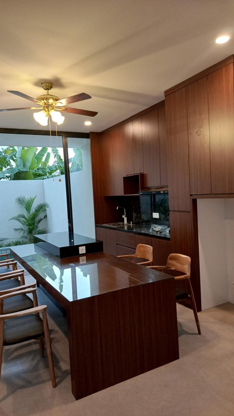 Brand New 3 Bedrooms In Seminyak Area