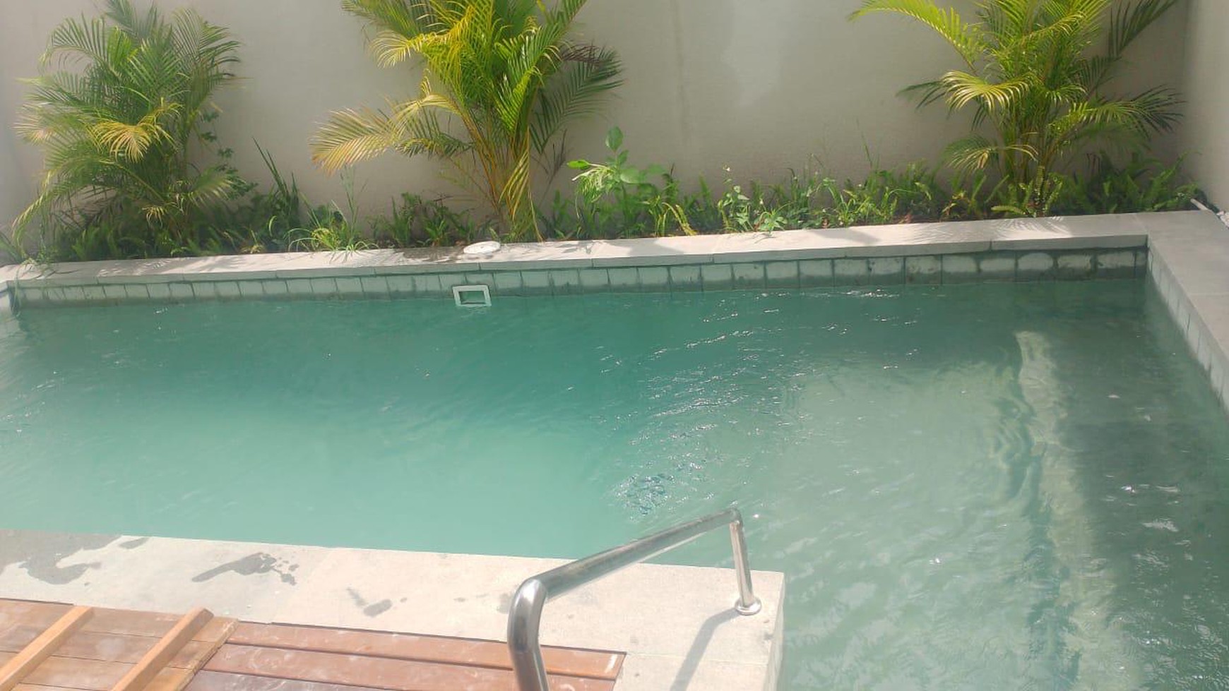 For Rent 3 Bedrooms In Seminyak Area