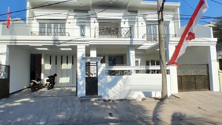 Dijual Rumah 2 lantai di Jemur Andayani Surabaya