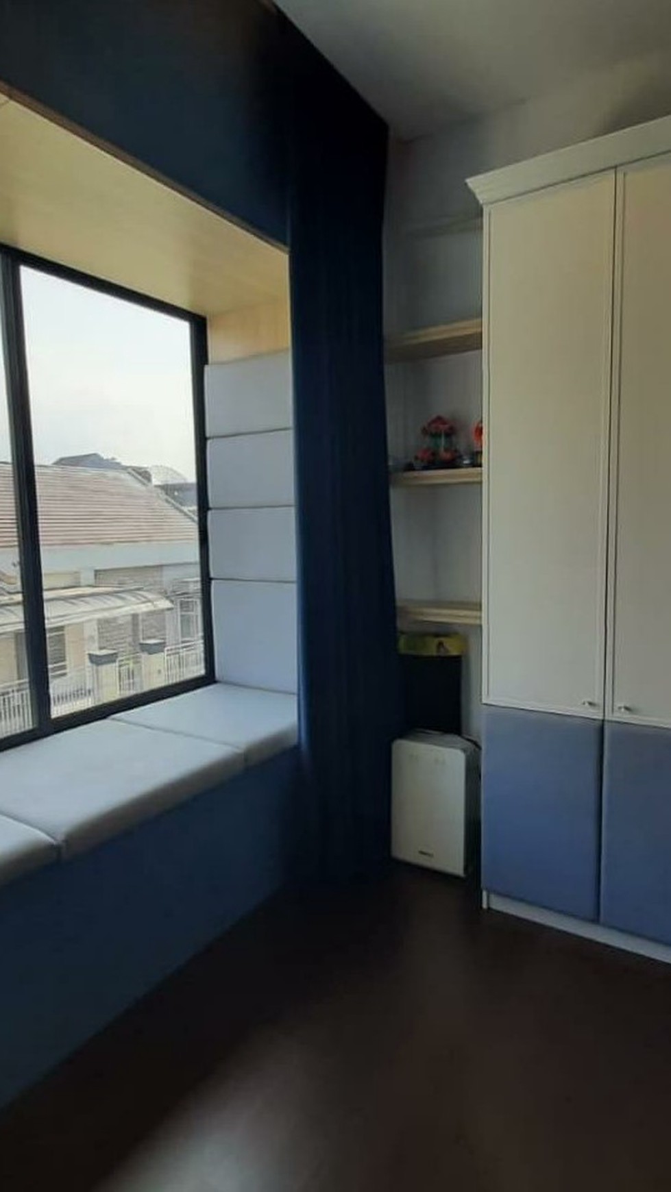 DIJUAL RUMAH FULL FURNISH DARMO PERMAI TIMUR