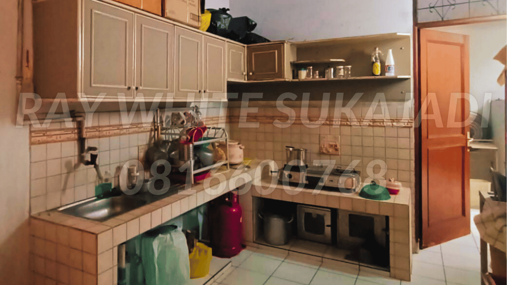 RUMAH SIAP HUNI SEMI FURNISHED DI GUNUNG BATU