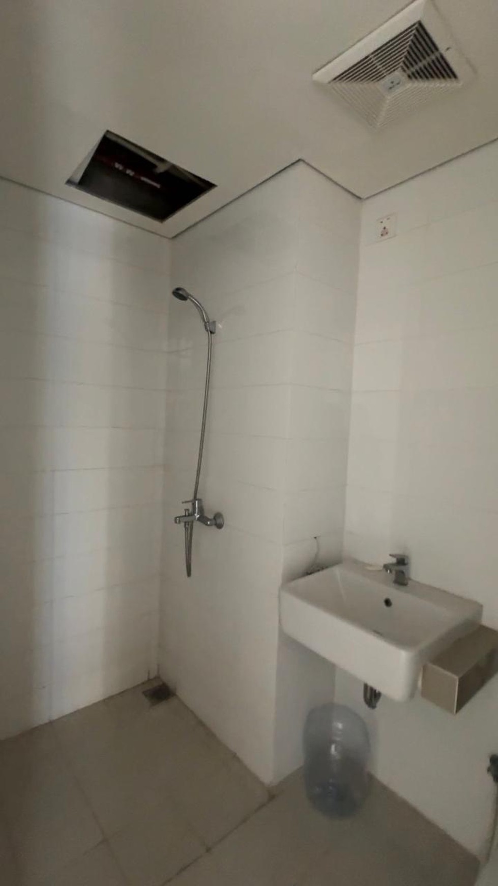 Dijual Murah  Apartemen Tuscany BSD Serpong tipe Studio