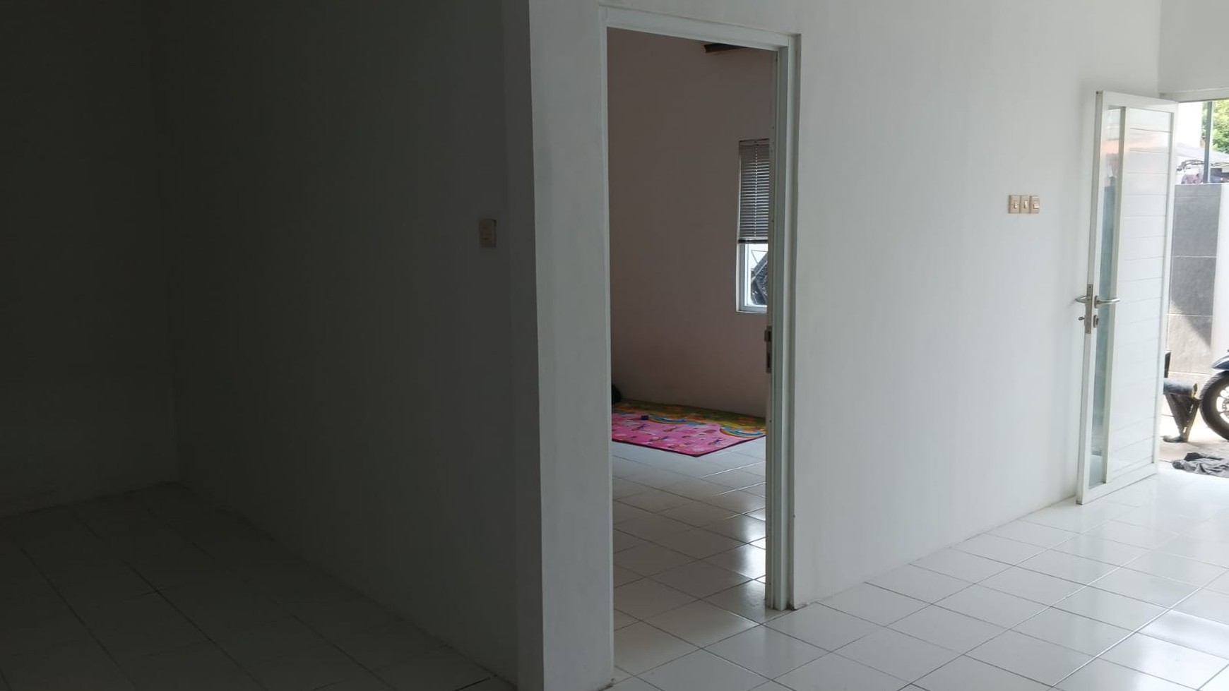 Rumah Bagus Di Jl Nurul Fajri Pondok Betung Tangerang Selatan.