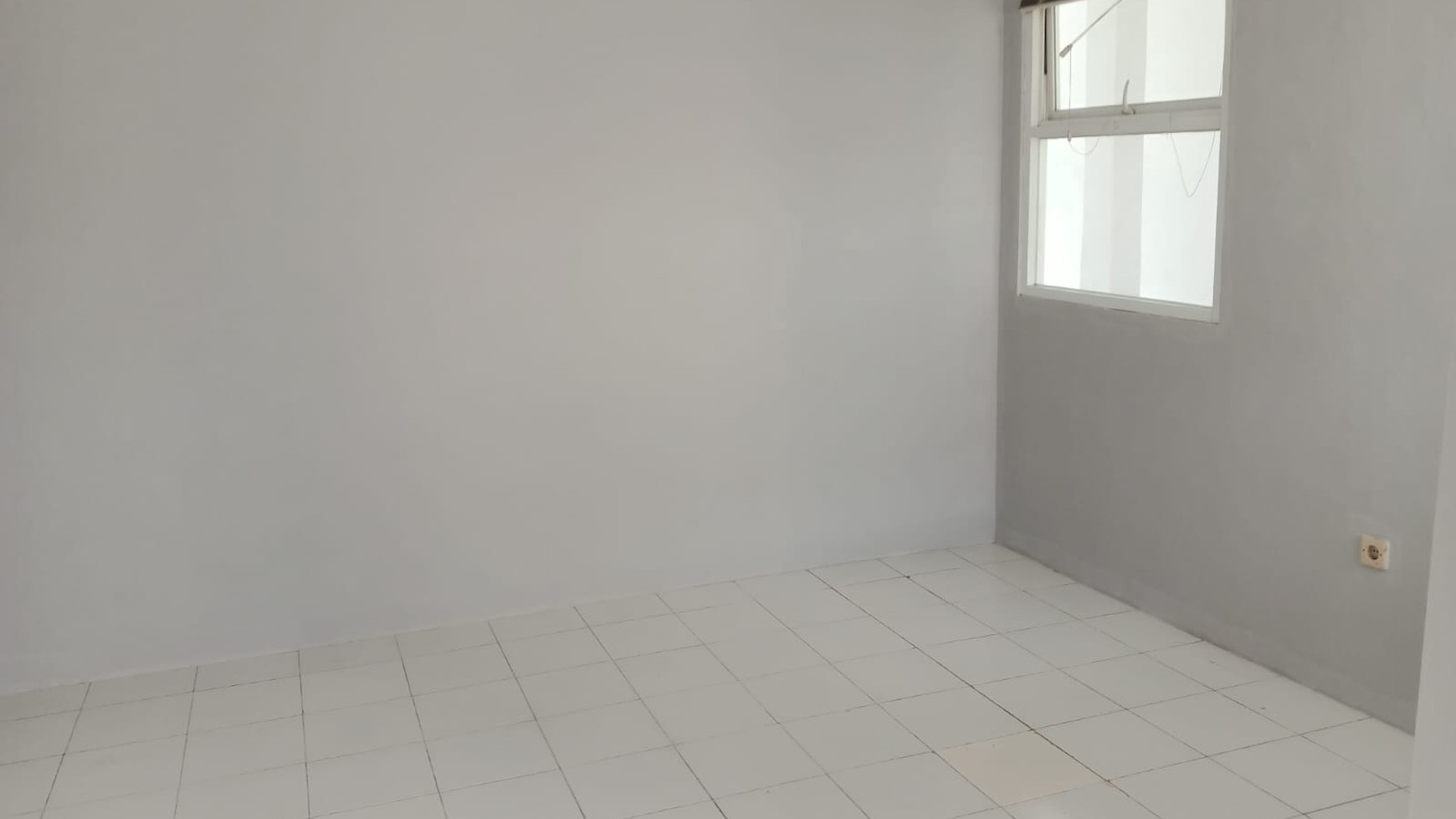 Rumah Bagus Di Jl Nurul Fajri Pondok Betung Tangerang Selatan.