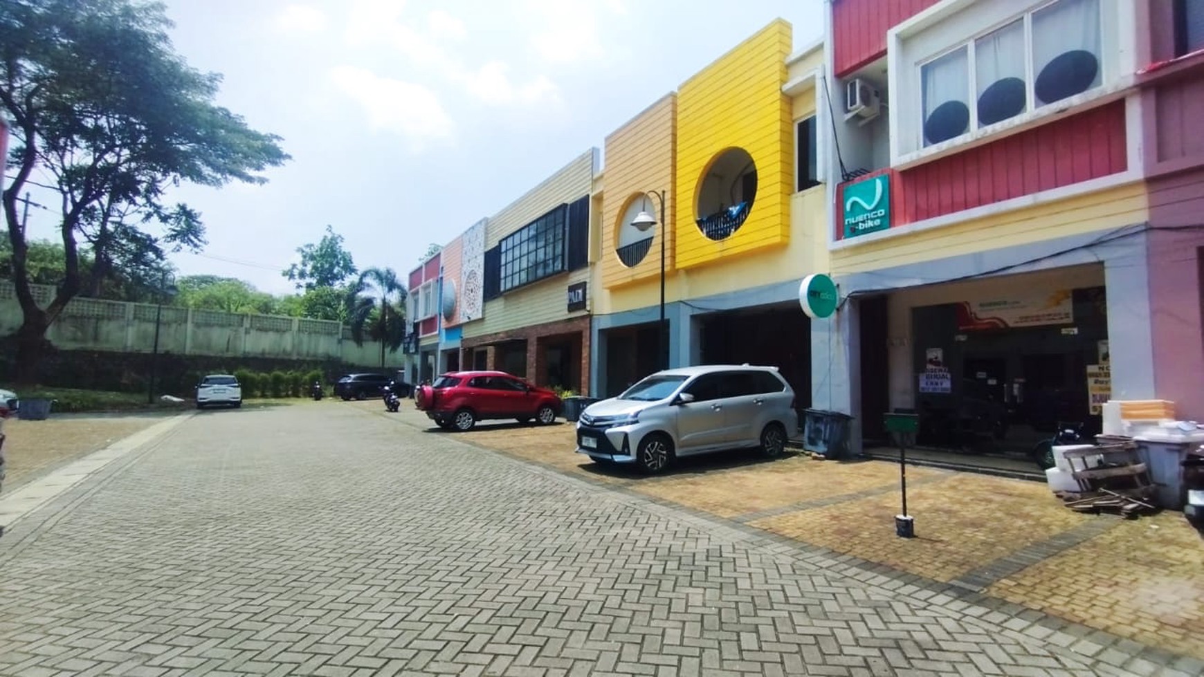 Golden 8 Gading Serpong jual cepat harga terbaik lokasi depan