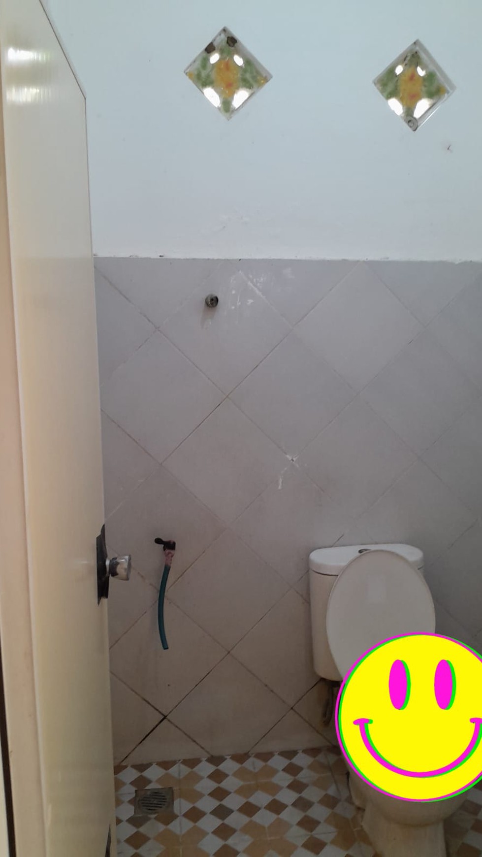 Rumah lingkungan bagus Di Perum Anggrek Permai Curug Tangerang