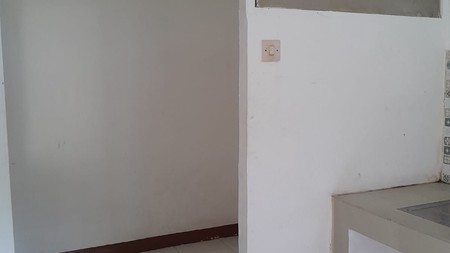 Rumah lingkungan bagus Di Perum Anggrek Permai Curug Tangerang