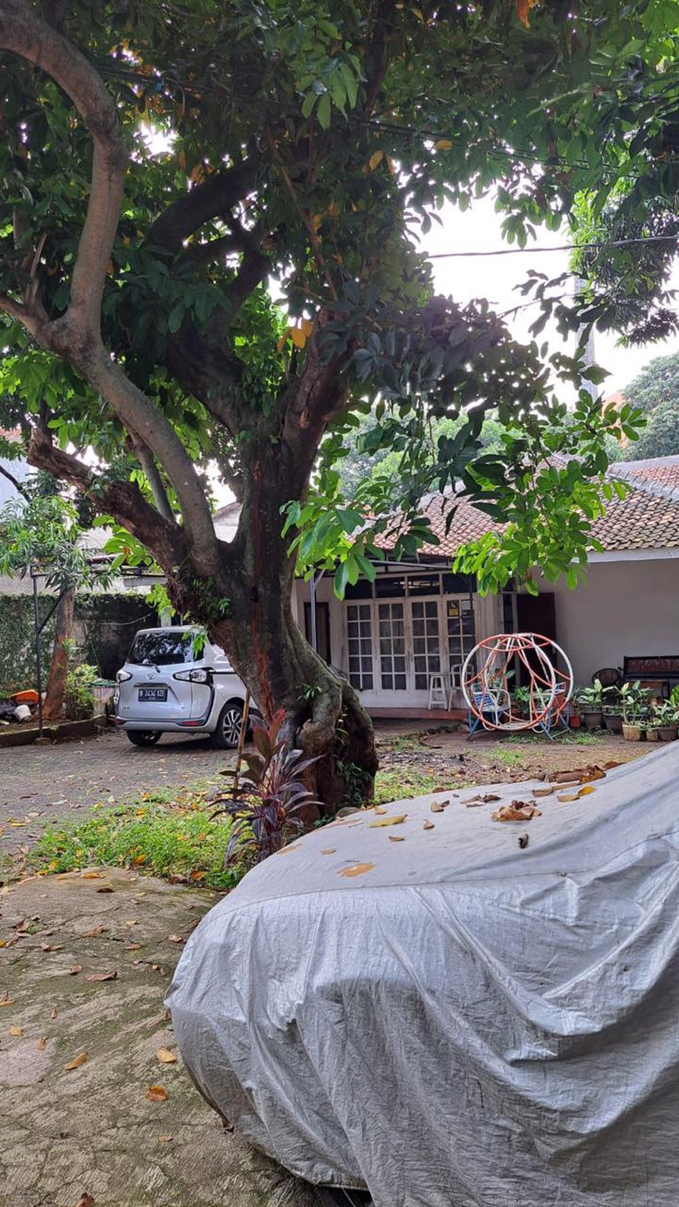 Rumah Hitung Tanah Area Cipete