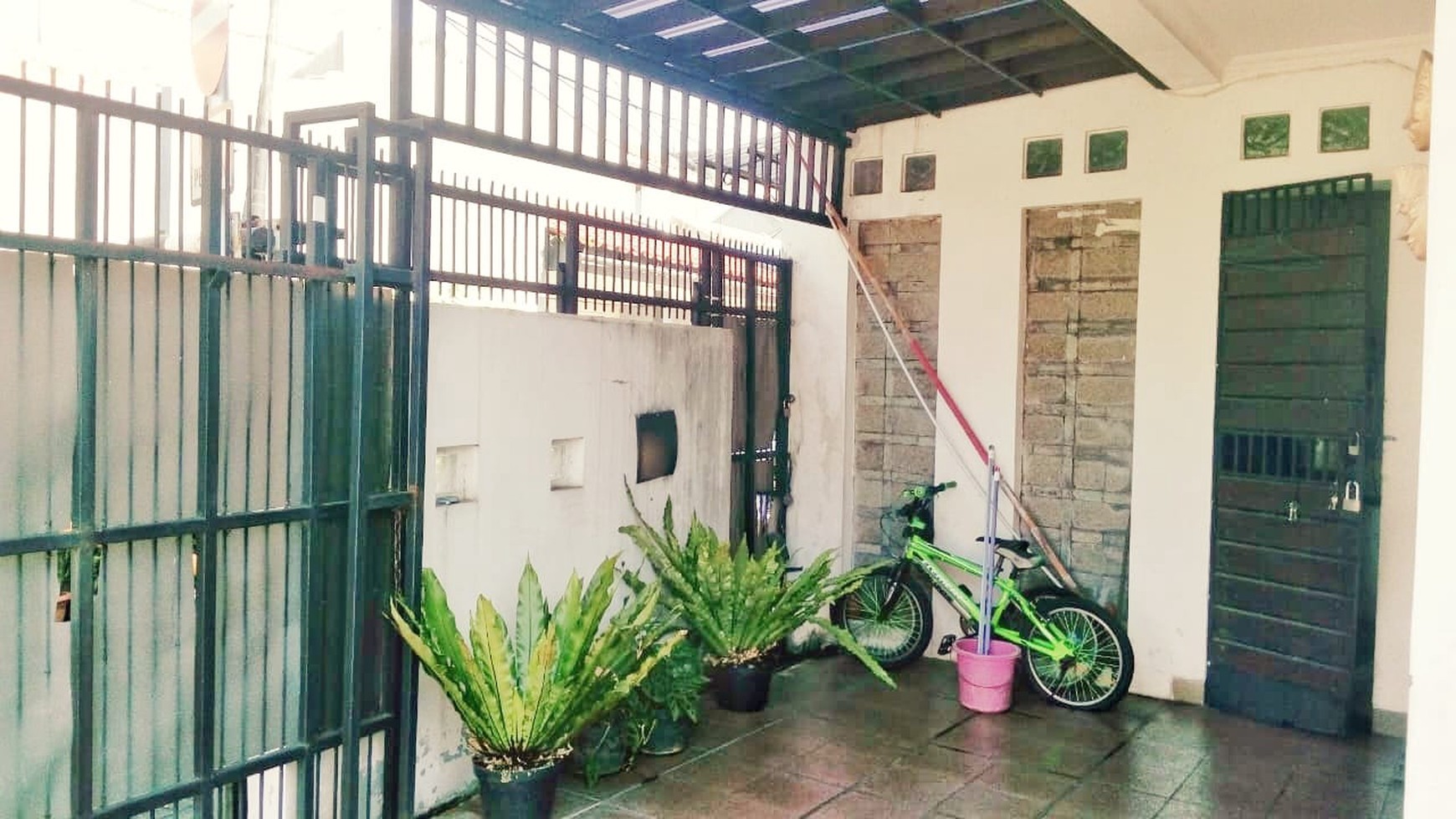 Rumah Hitung Tanah Area Cipete