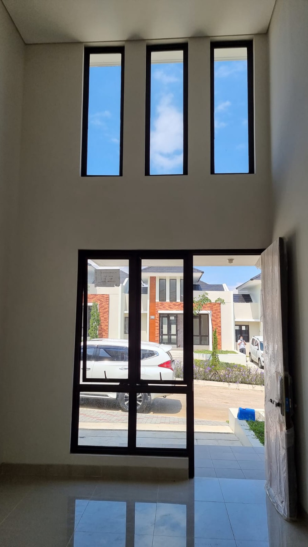 Rumah Cantik dalam Cluster Siena di Sentul City 