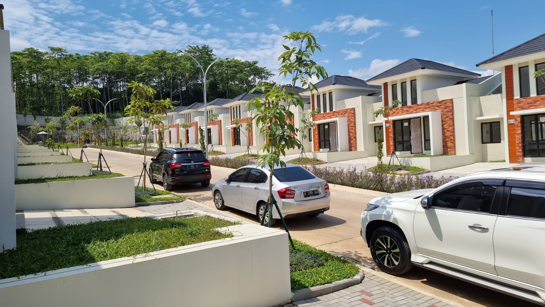 Rumah Cantik dalam Cluster Siena di Sentul City 