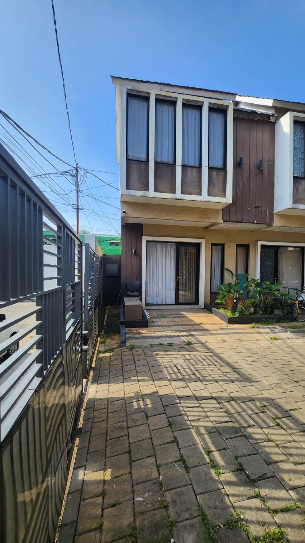 Dijual Rumah Minimalis Modern dan Siap Huni @Cipadu Jaya