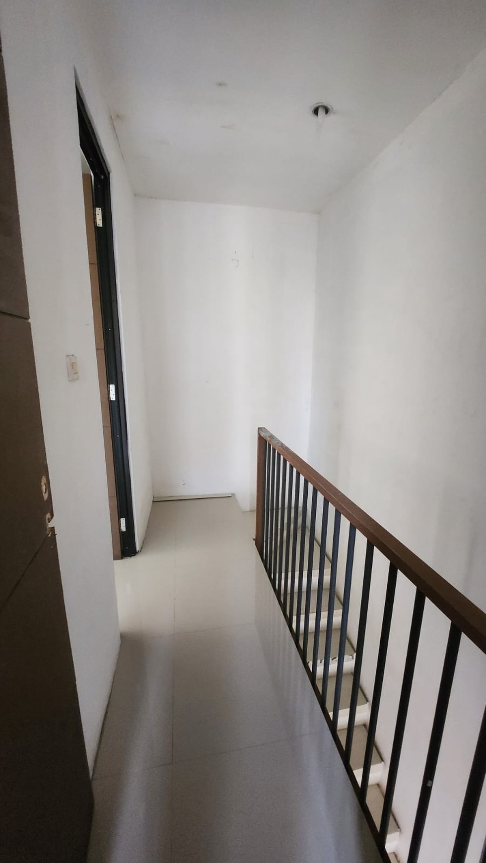 Dijual Rumah Minimalis Modern dan Siap Huni @Cipadu Jaya