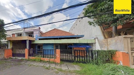 Disewakan Rumah Strategis di Kalibokor Selatan Surabaya