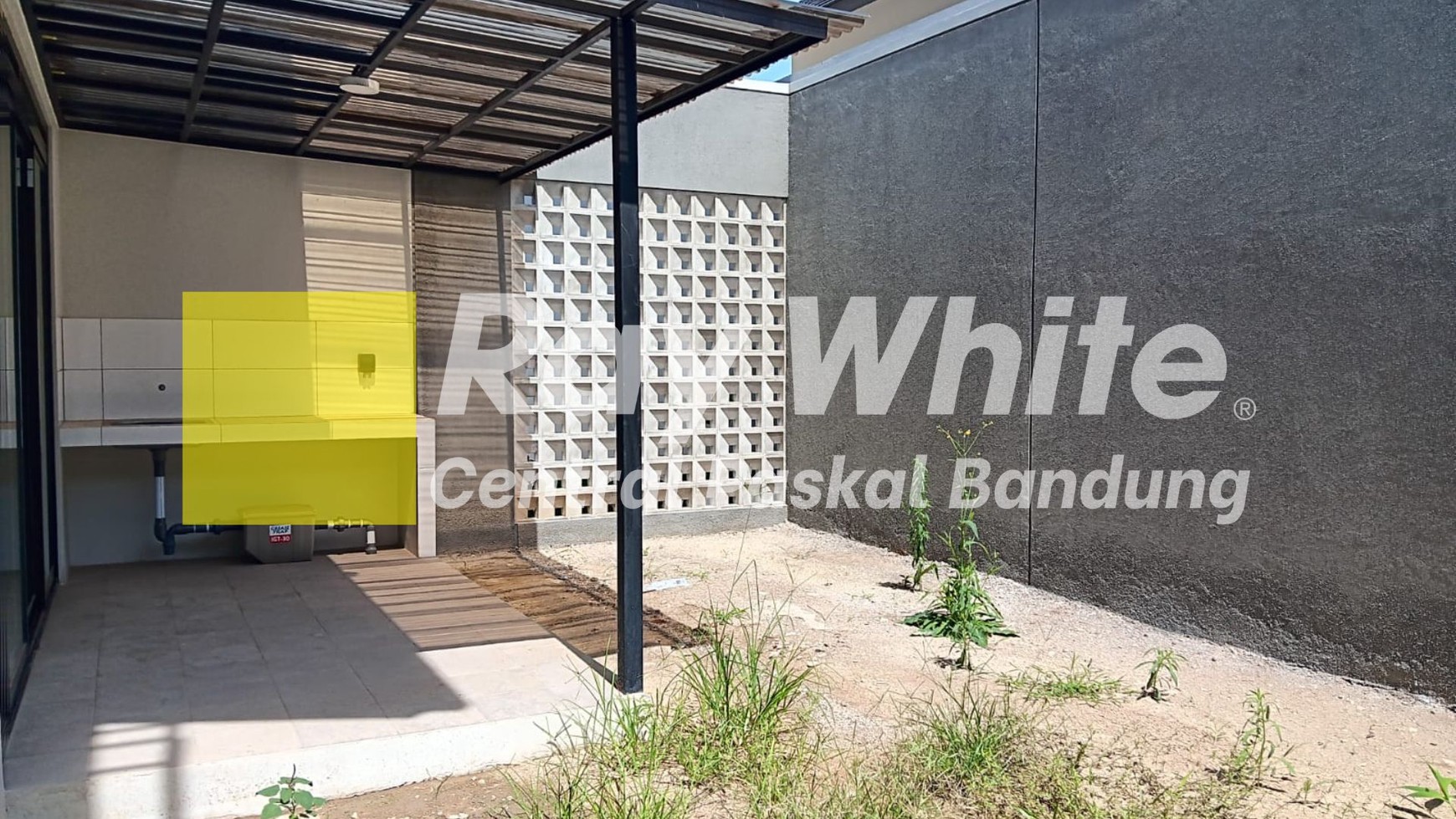 Rumah Baru Siap Huni di Punawangi Kota Baru Parahyangan