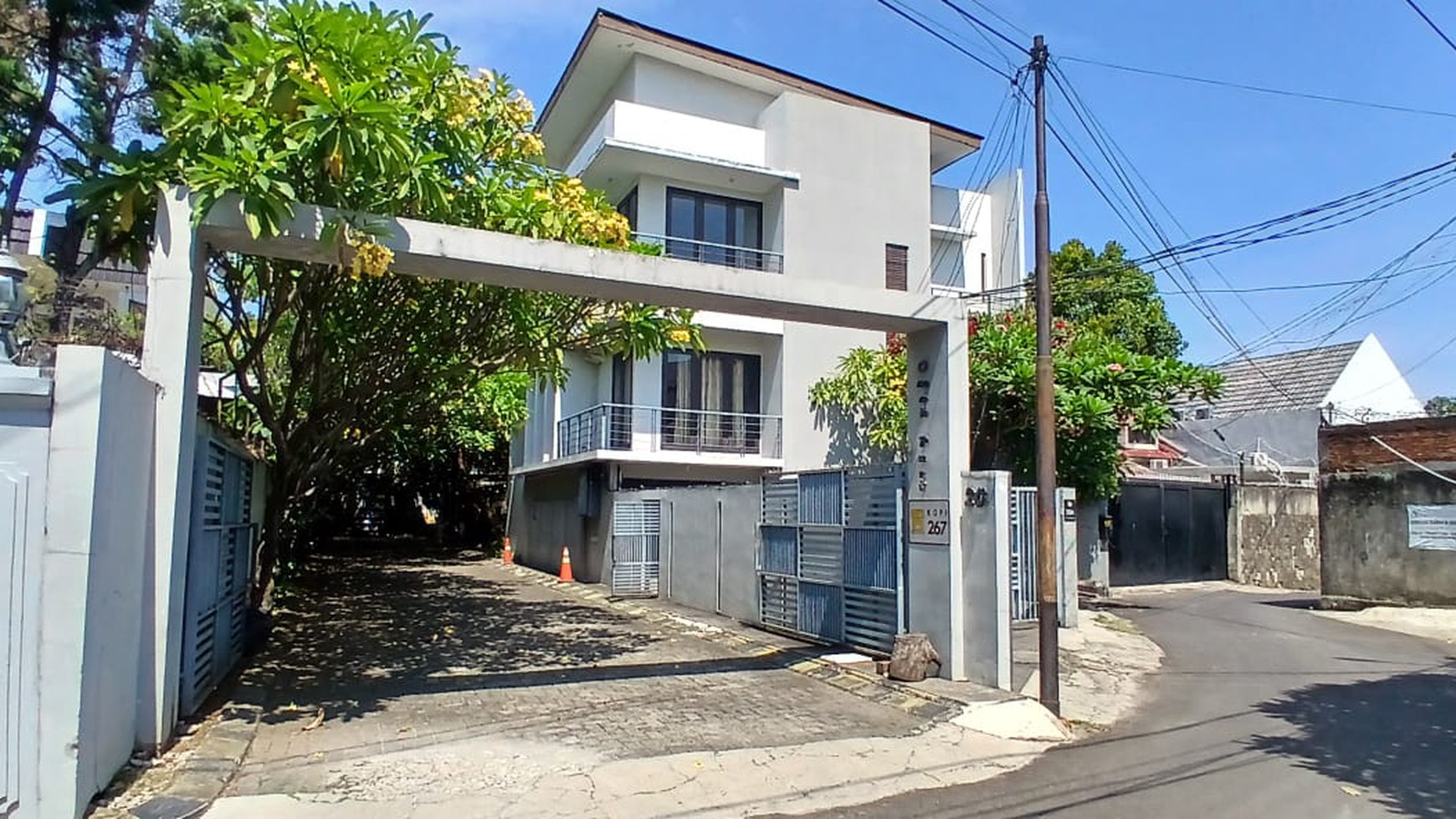 Sewa Rumah di Puri Mutiara,cipete