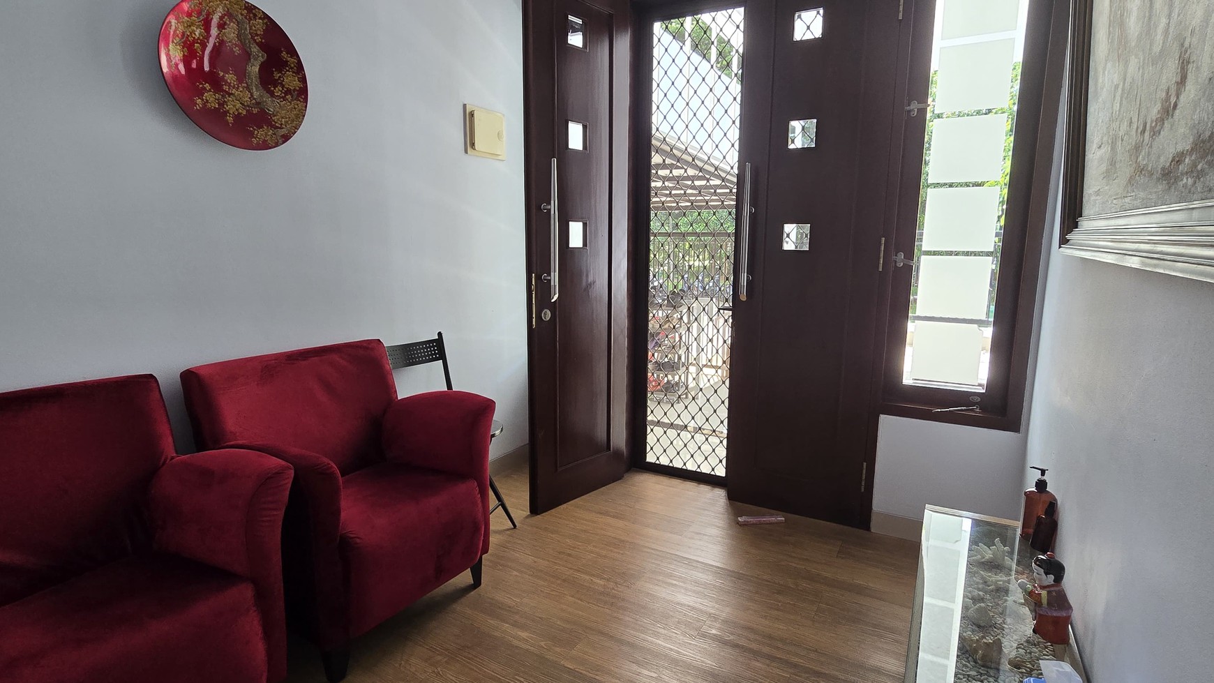 Spesial Rumah depan LITTLE FOREST jogging track di Puspita Loka BSD City