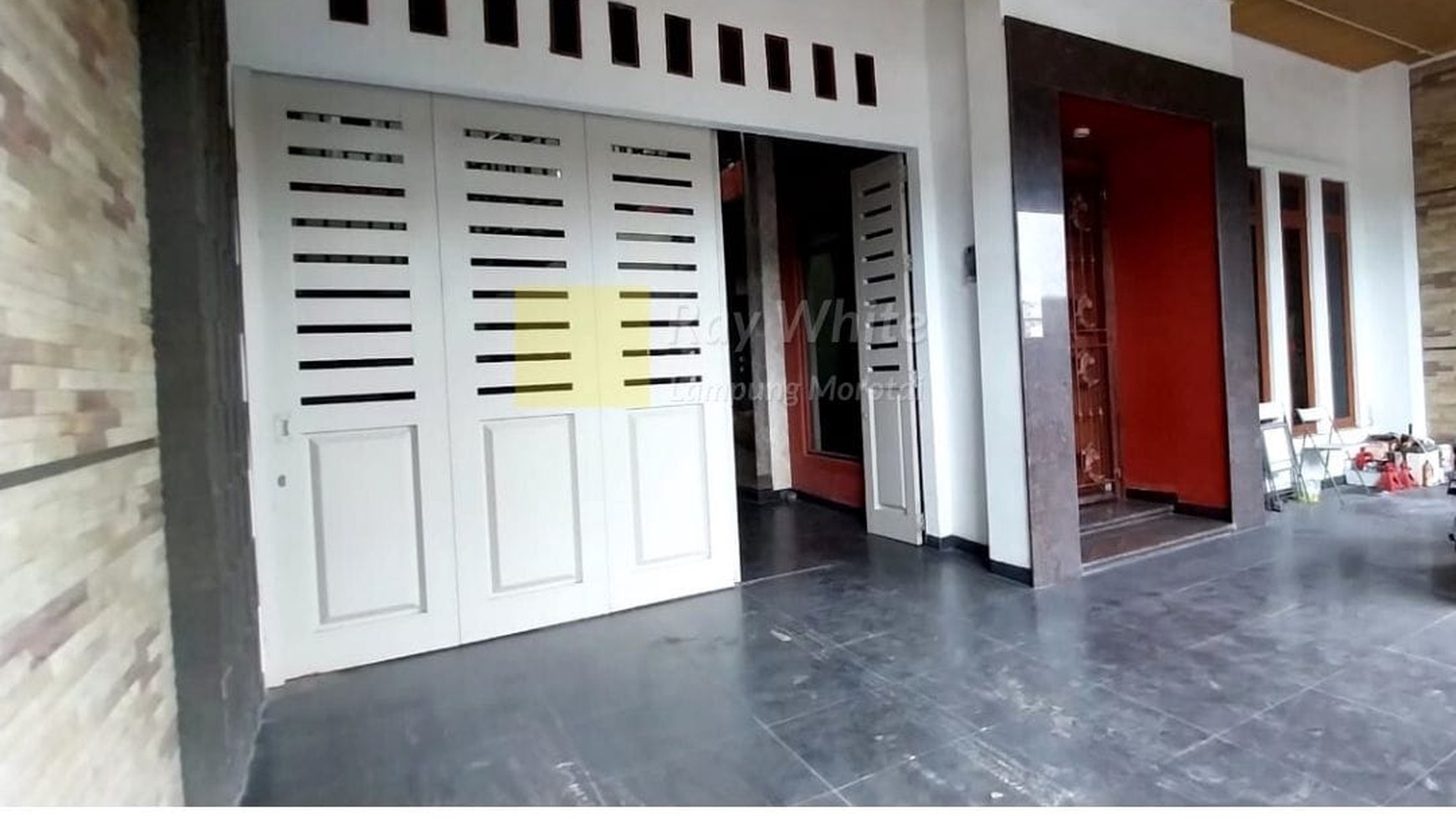 Dijual Rumah 2 Lantai Way Halim Bandar Lampung