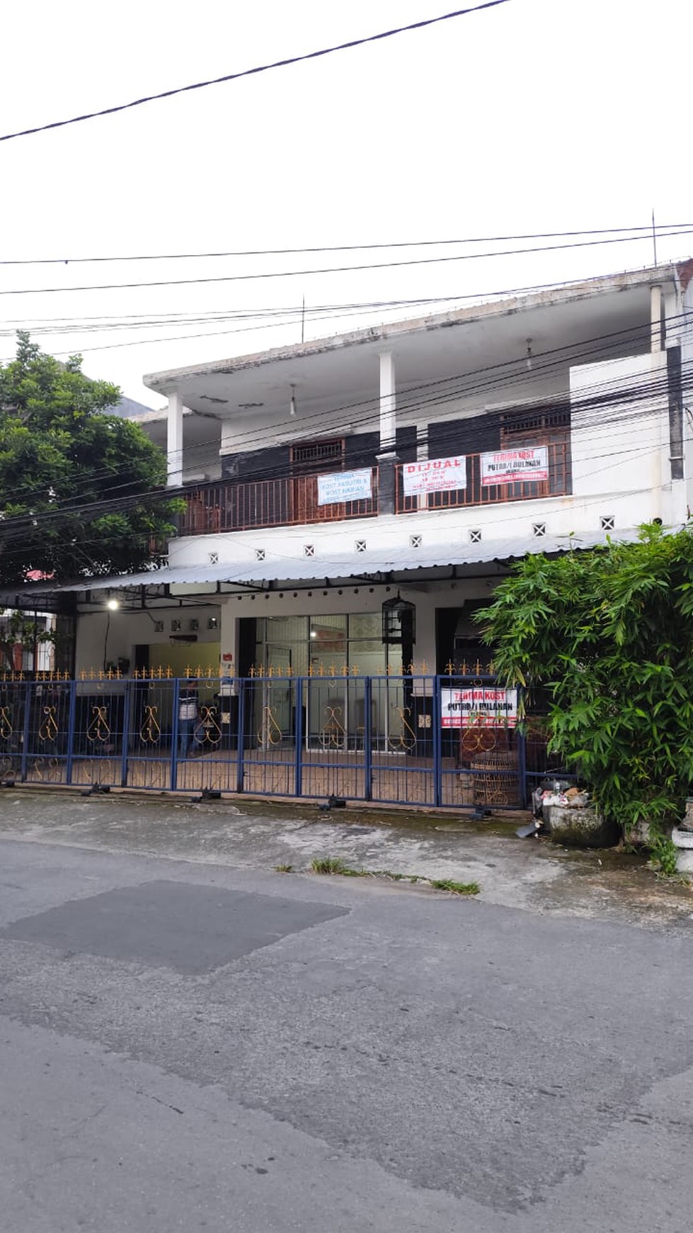 Rumah 2 Lantai Semi Furnish Lokasi Dekat Stadion Maguwoharjo 