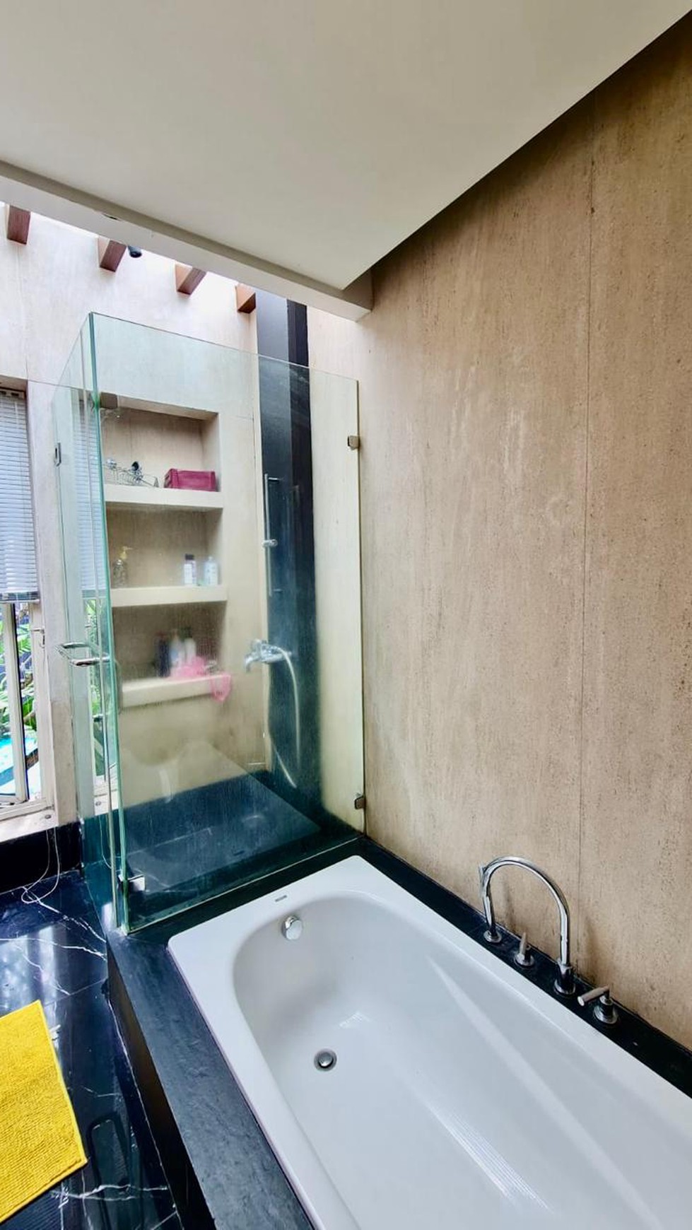 Rumah Bagus Di Shizen Residence Bintaro, Pondok Aren Tangerang Selatan