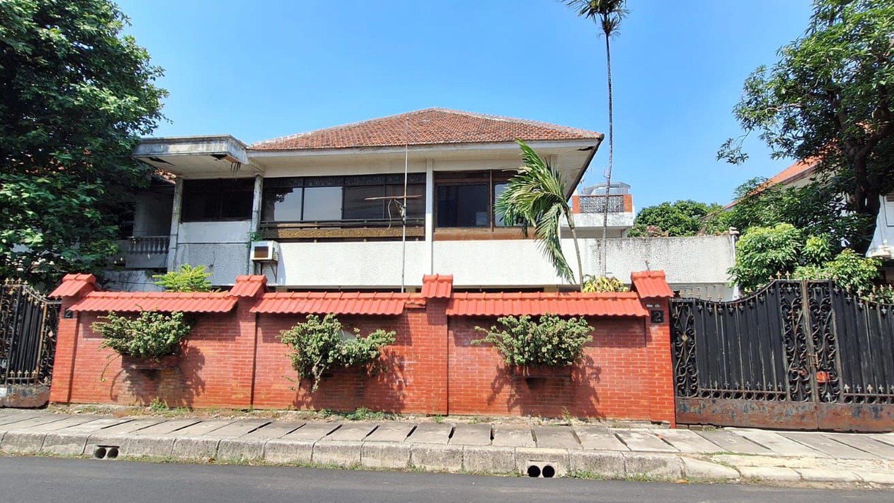 Rumah Bagus Di Jl Jl Cikini Menteng Jakarta Pusat