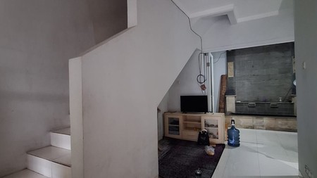 Rumah Bagus Di Ayna Residence Graha Raya Bintaro Tangerang Selatan