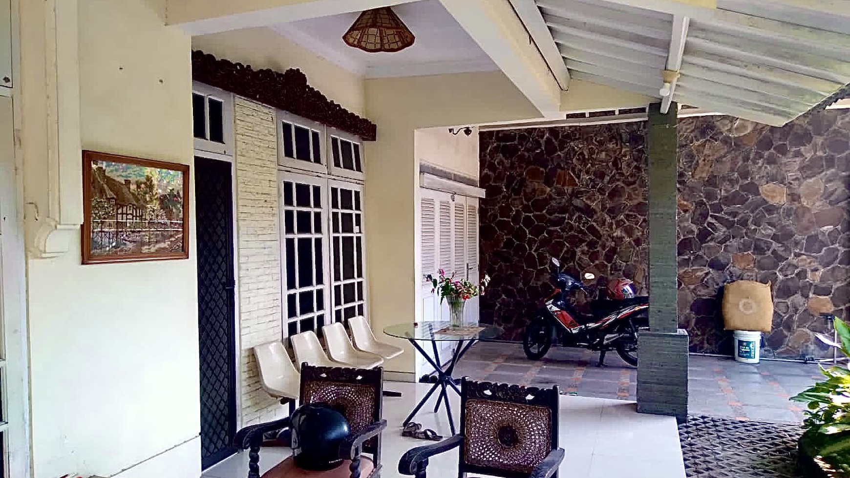 Rumah Hitung Tanah Area Cipete