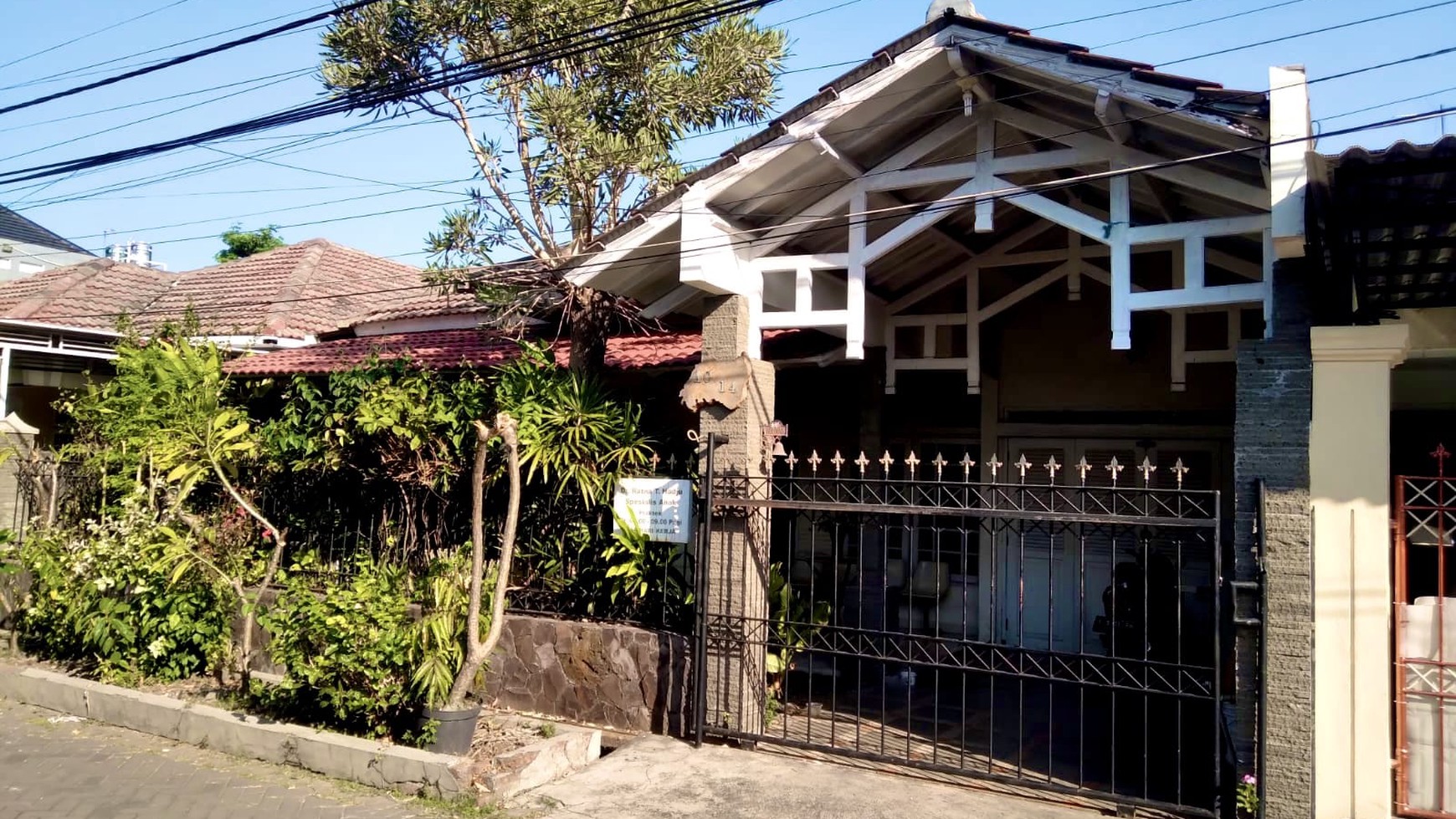 Rumah Hitung Tanah Area Cipete
