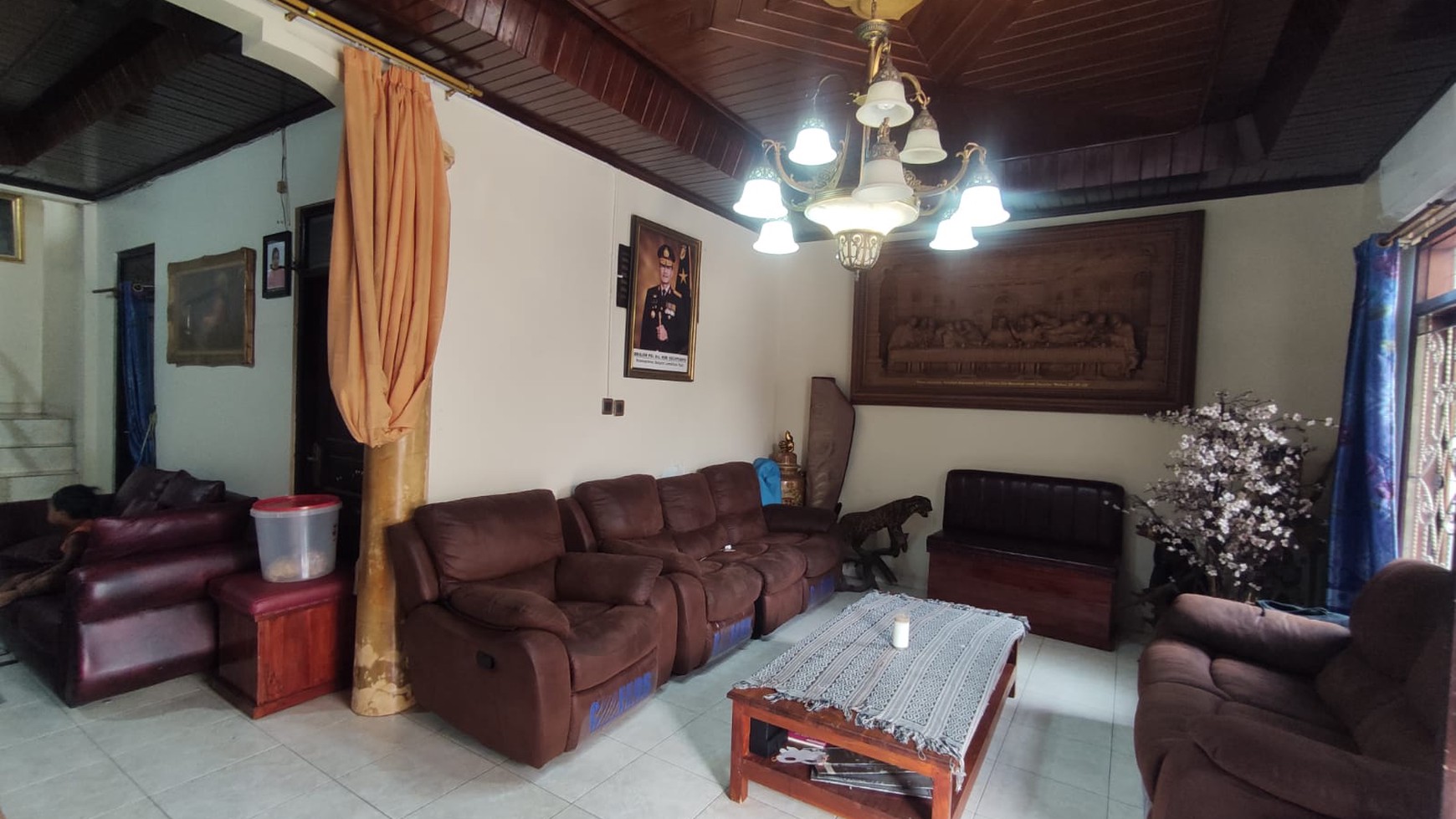 Rumah Hitung Tanah Area Cipete