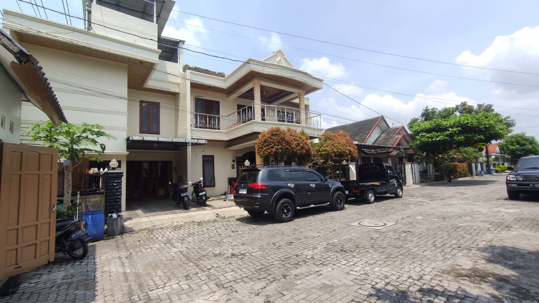 Rumah Hitung Tanah Area Cipete