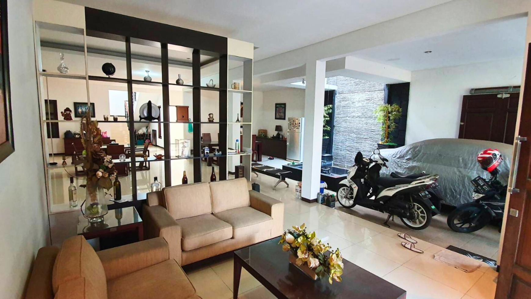 Rumah Hitung Tanah Area Cipete