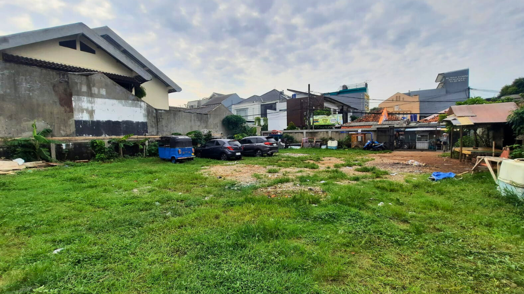 Rumah Hitung Tanah Area Cipete