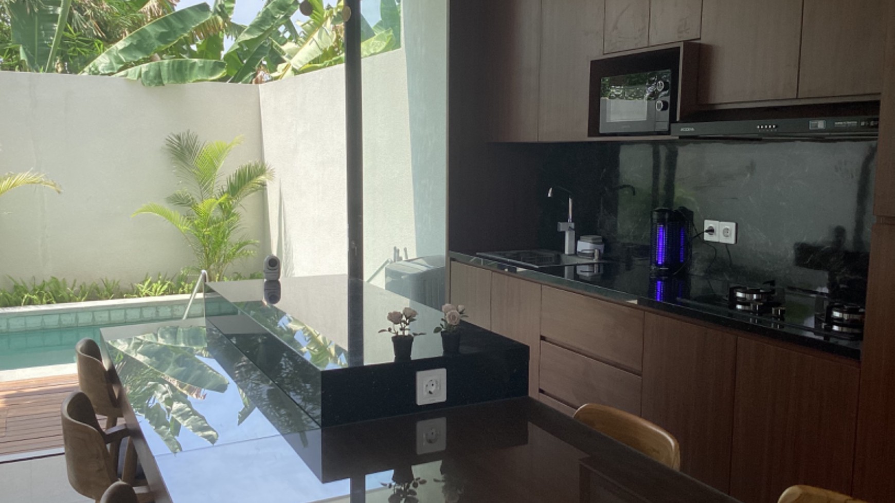 Brand New 3 Bedrooms In Seminyak Area