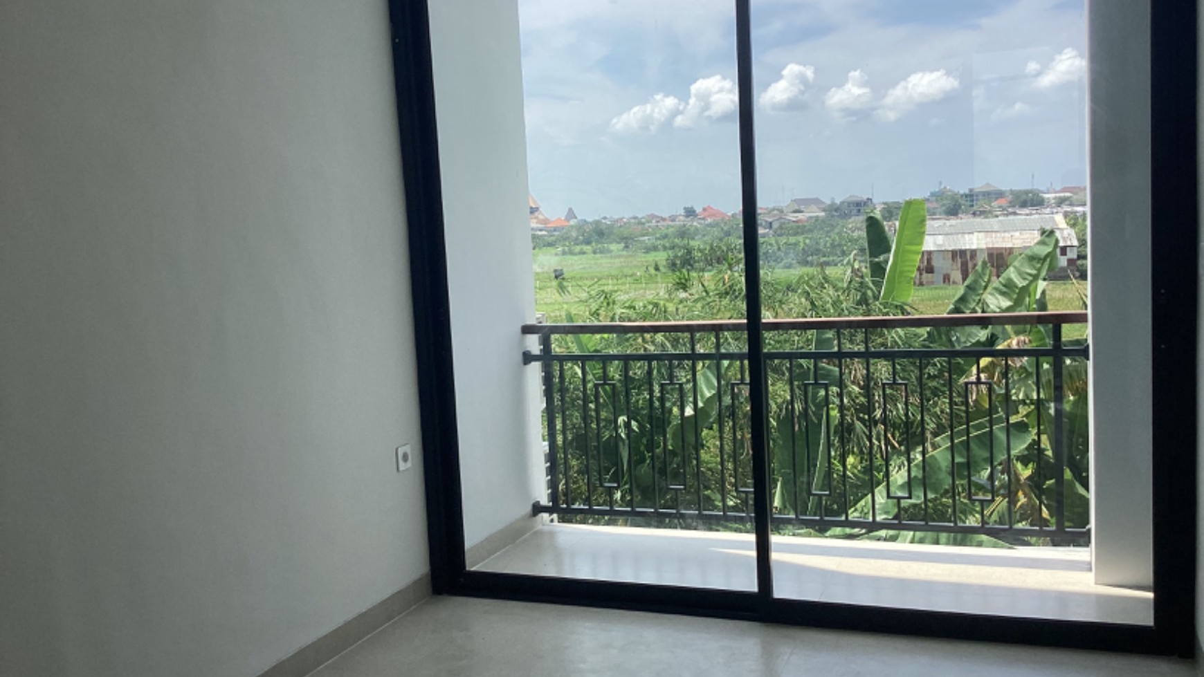 Brand New 3 Bedrooms In Seminyak Area