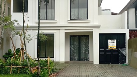 Dijual Rumah cantik dan modern di Gn. Pasifik Taman Himalaya Lippo Karawaci Tangerang