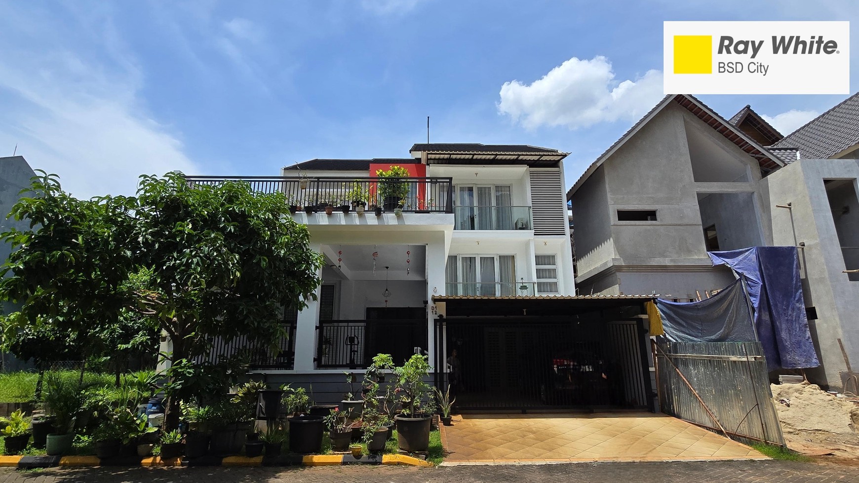 Spesial Rumah depan LITTLE FOREST jogging track luas di Puspita Loka BSD City, suasana rimbun dan tenang