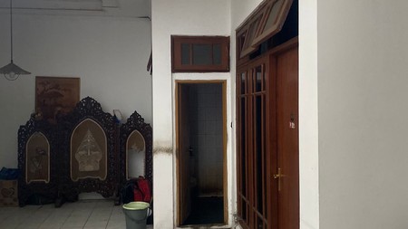 Dijual Rumah Lama Lokasi Di Jl. Abdul Majid, Cipete Selatan, Jakarta Selatan 