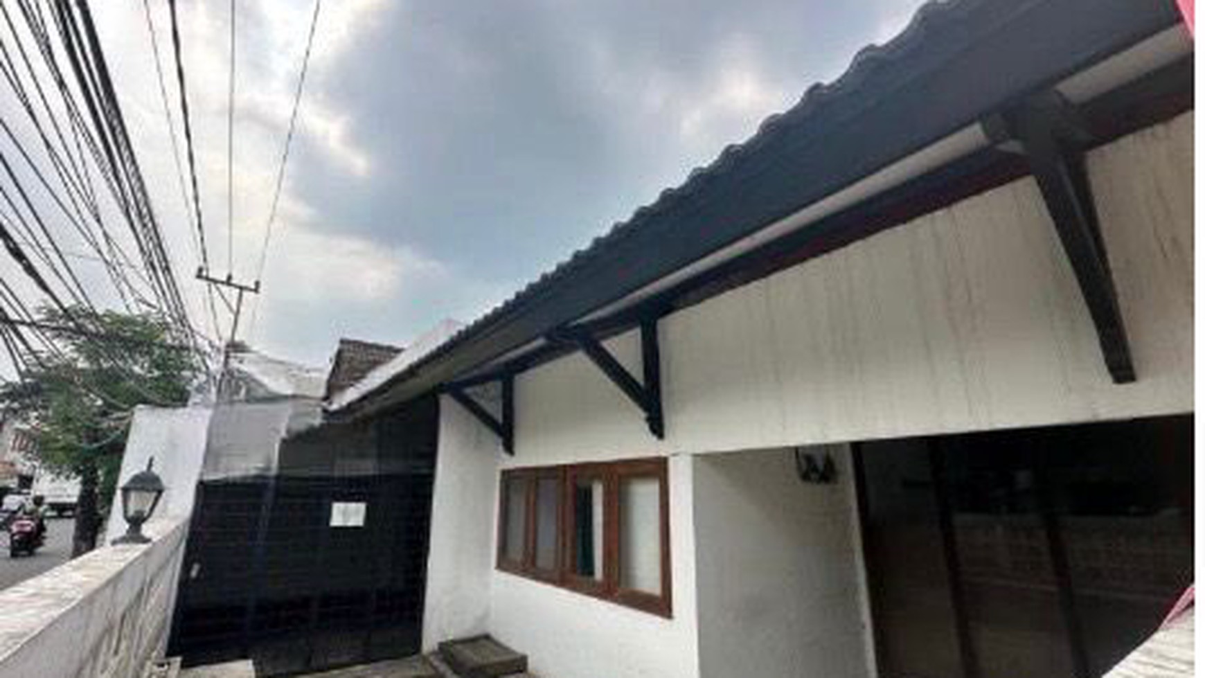 Dijual Rumah ex cafe di JL. Kavling Pemda raya karawaci tangerang