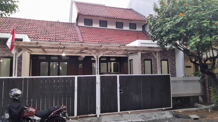 Rumah Bagus dan Rapih di Kemang Pratama Bekasi