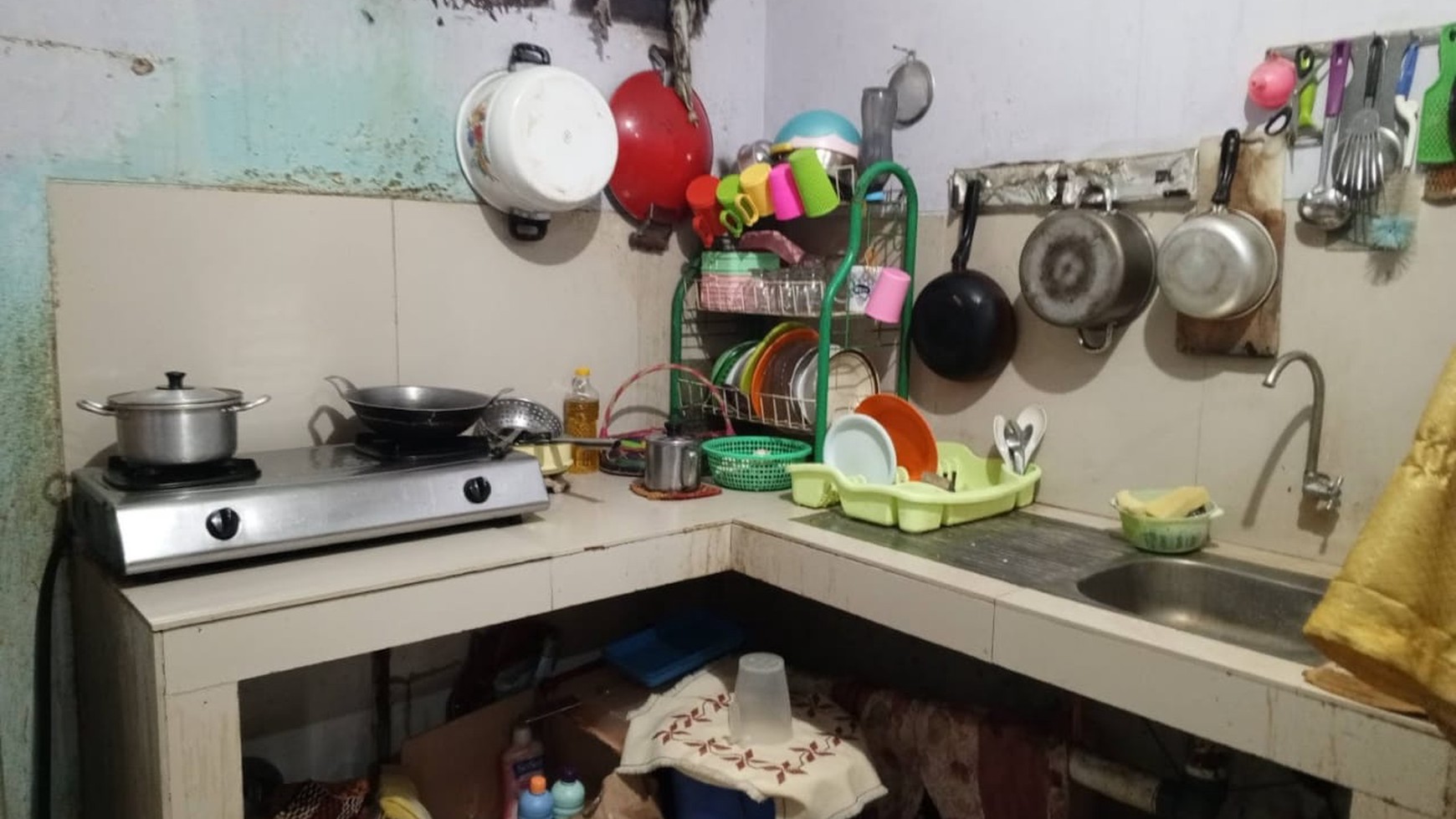 Rumah Hitung Tanah Area Cipete