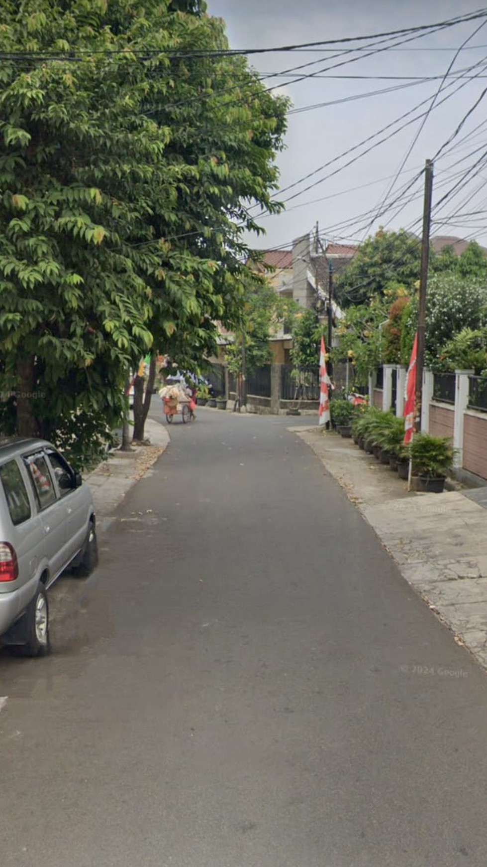 Rumah Hitung Tanah Area Cipete