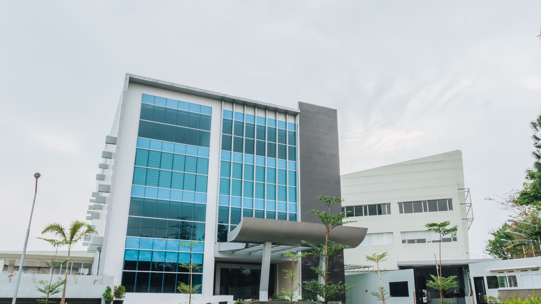 Gudang dan Gedung Kantor dekat Tol Pasir Koja Bandung