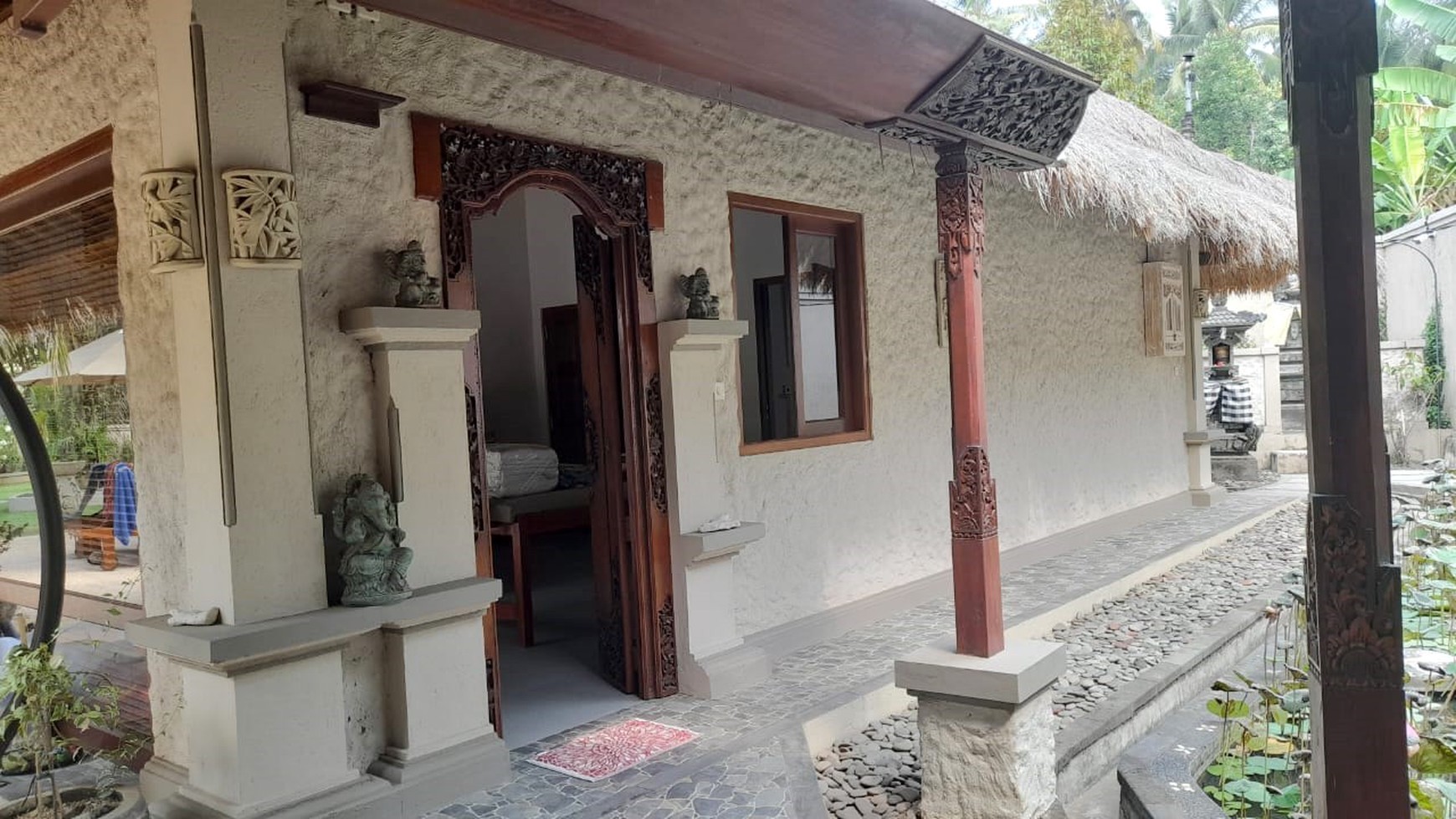 Charming Villa With Expansive Garden Oasis For Sale! Only 20 Mins From North Bali Airport Development Plan!