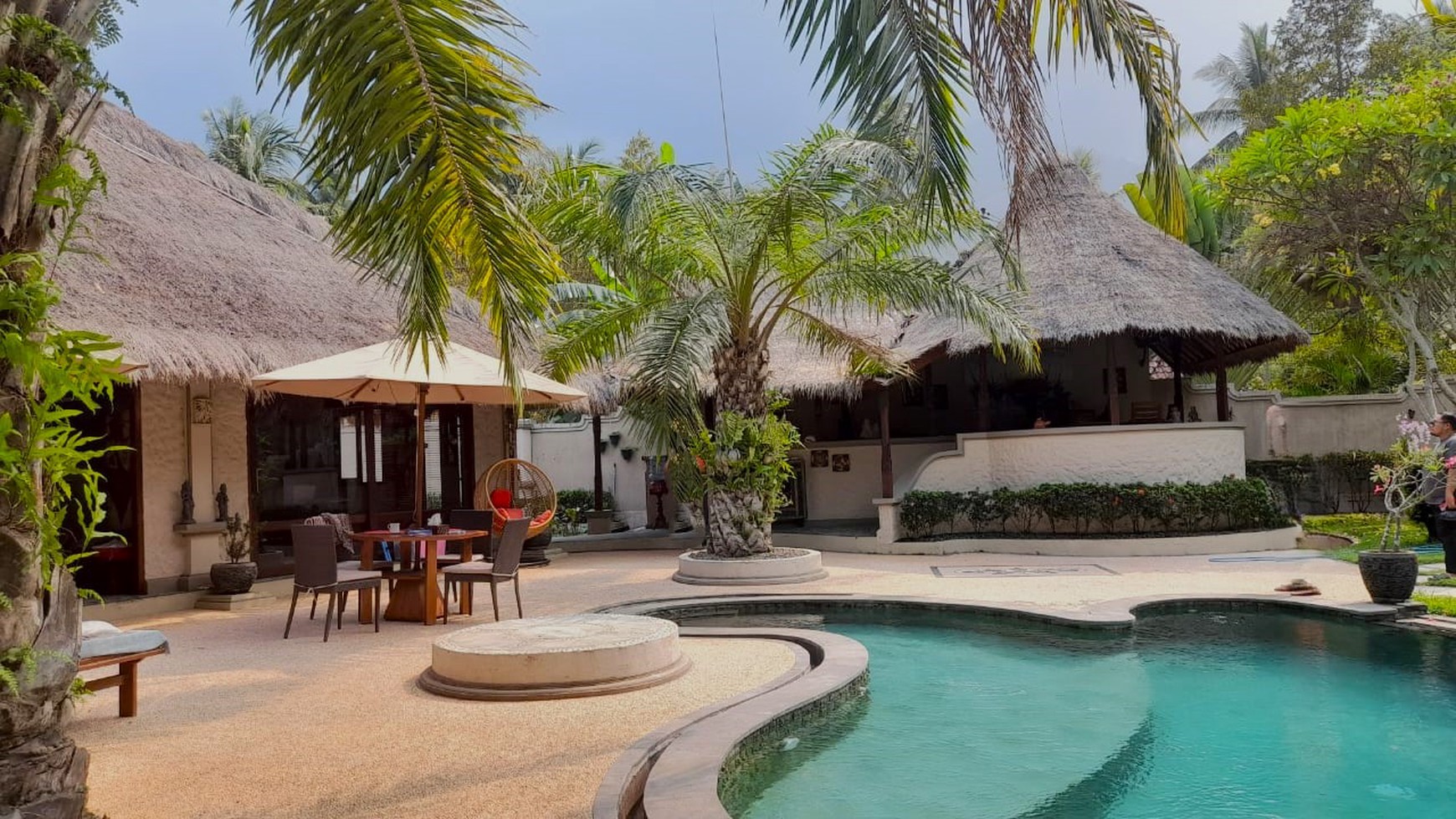 Charming Villa With Expansive Garden Oasis For Sale! Only 20 Mins From North Bali Airport Development Plan!