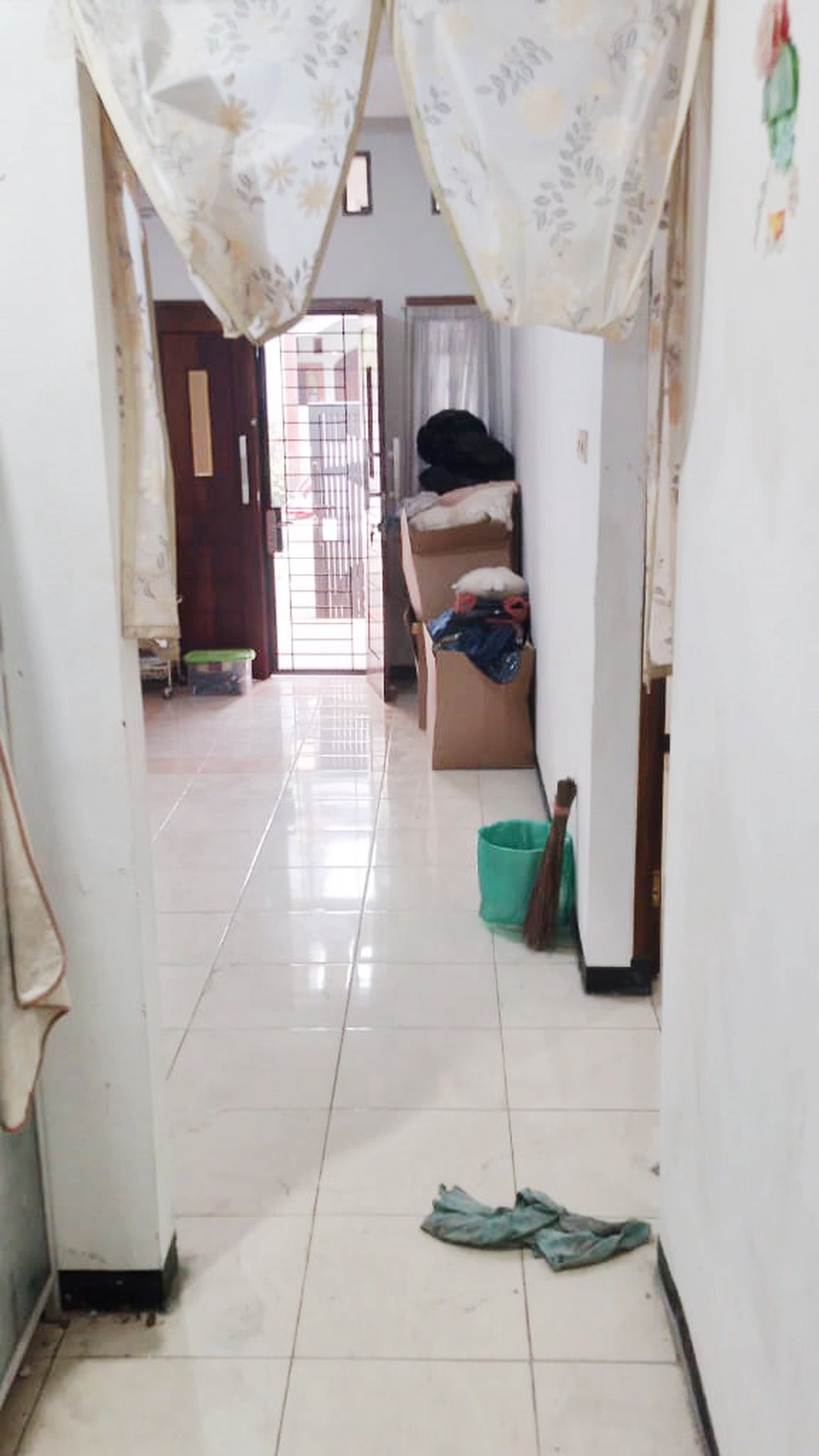 Rumah Bagus Siap Huni di Cornelia Residence, Graha Bintaro Jaya 