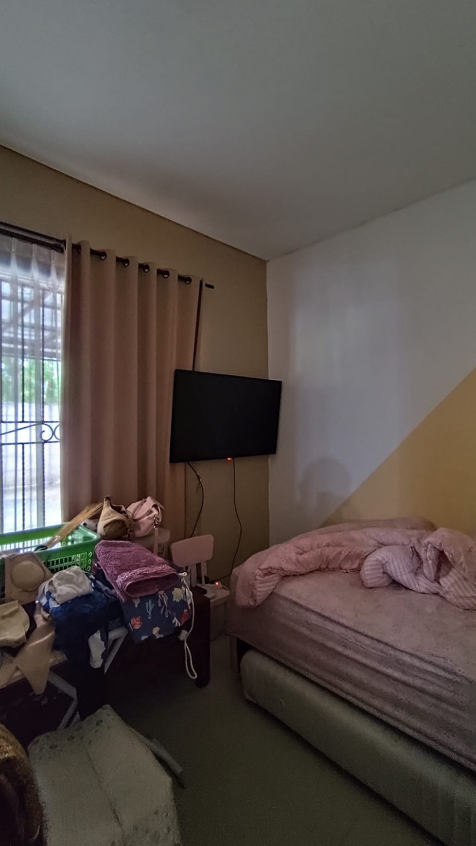 Rumah cluster kecil dekat dg Mcd, stasiun Juramanggu, toll dan BXC...