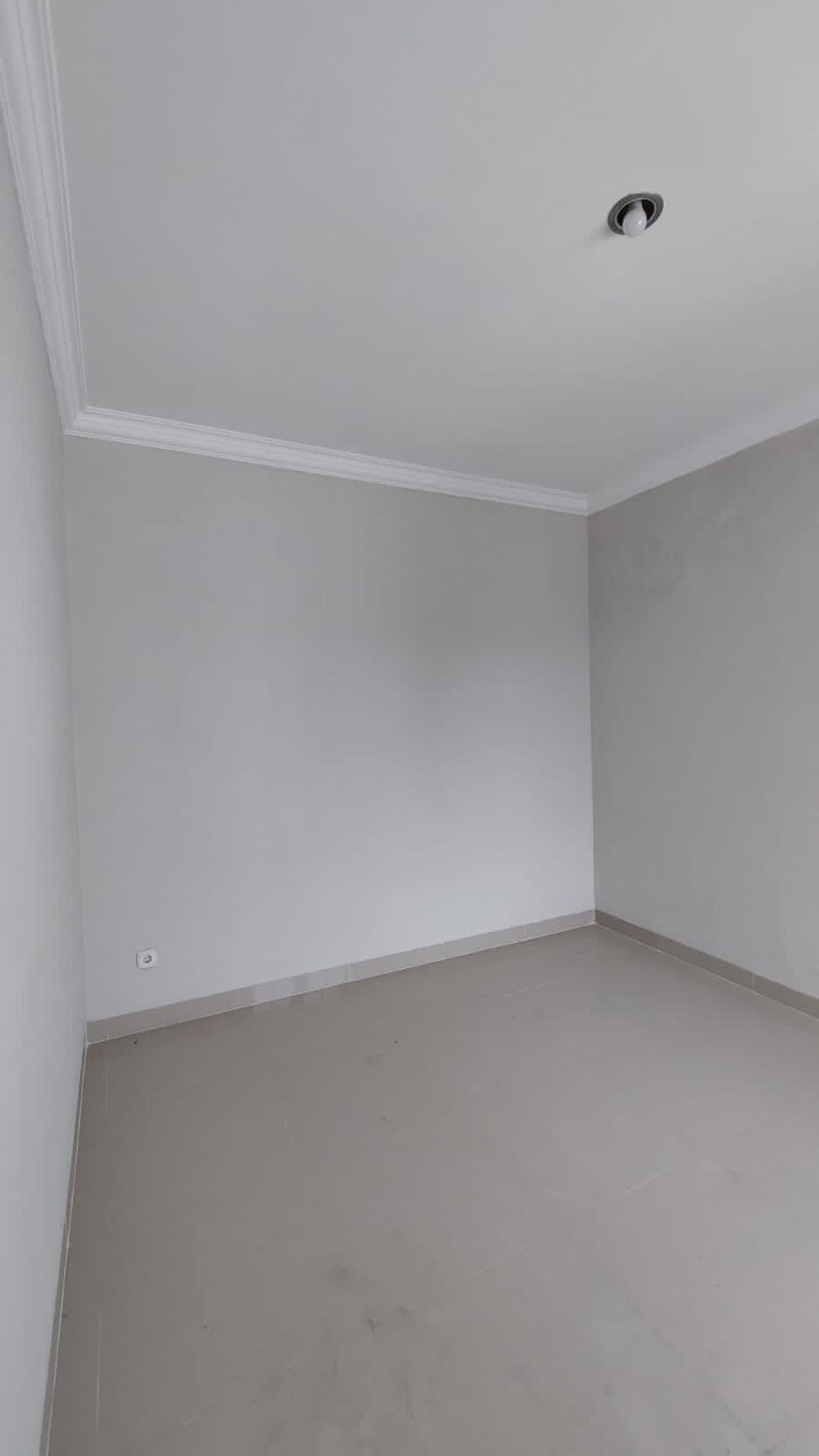 Rumah Bagus, Minimalis, Konsep Mediteran, siap huni dalam Cluster di Deli Serdang